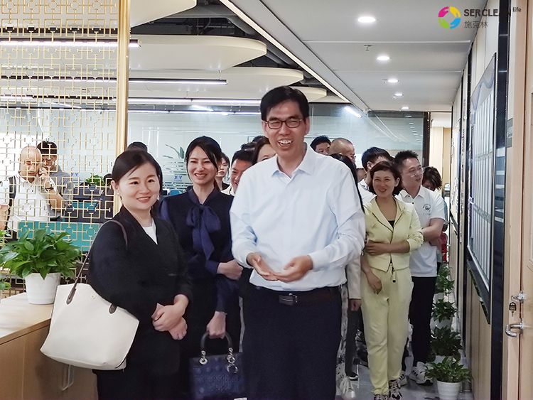买球的正规网站领导迎接暨南大学EMBA知行团