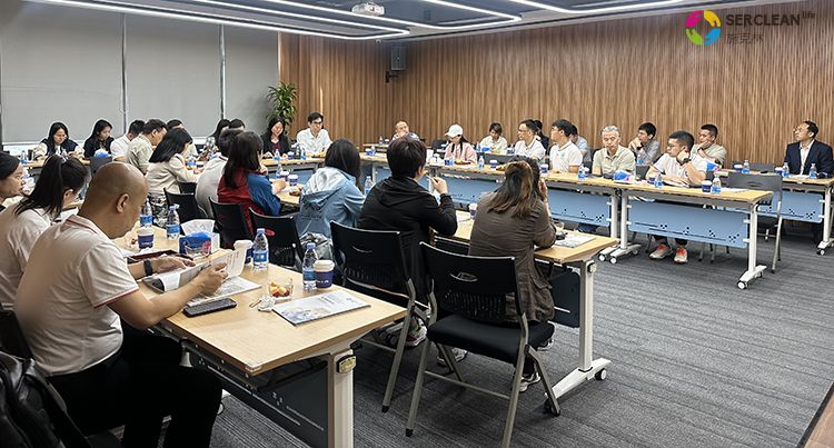 买球的正规网站领导与暨南大学知行团进行深入讨论与交流